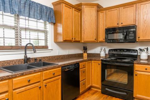 231 Colts Run Dr, Lancaster, KY 40444 photo 13