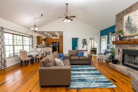 231 Colts Run Dr, Lancaster, KY 40444 photo 7