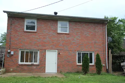 137 E Showalter Dr, Georgetown, KY 40324 photo 2