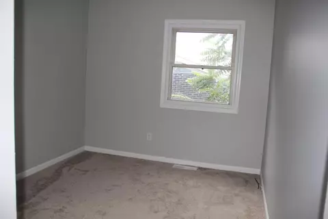 137 E Showalter Dr, Georgetown, KY 40324 photo 9