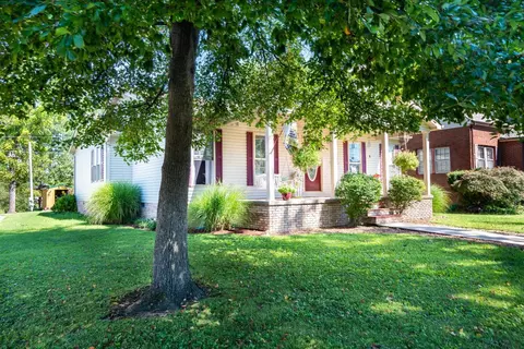 414 Engineer St, Corbin, KY 40701 photo 2