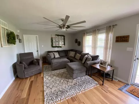 215 Rolling Mdws, Lancaster, KY 40444 photo 15