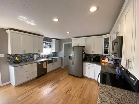 215 Rolling Mdws, Lancaster, KY 40444 photo 8