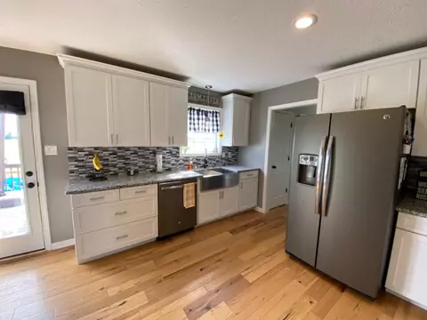 215 Rolling Mdws, Lancaster, KY 40444 photo 9