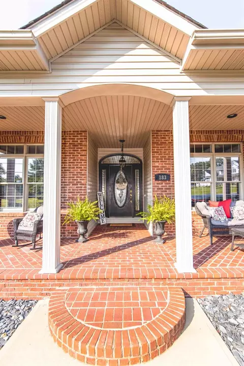 183 Cloverbrook Ln, Corbin, KY 40701 photo 3