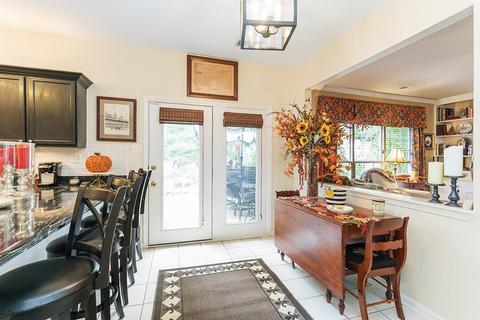 156 Old Post Rd, Paris, KY 40361 photo 14