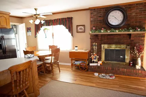 2114 Waddy Rd, Waddy, KY 40076 photo 38