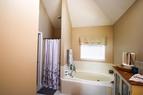 906 Cabernet Dr, Berea, KY 40403 photo 32