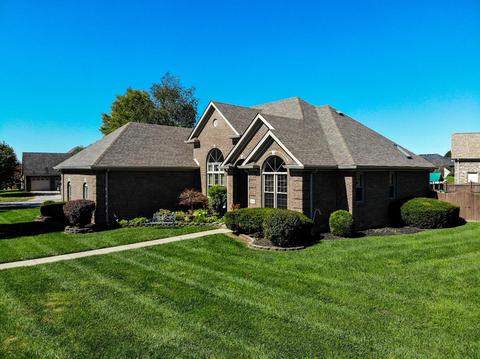 906 Cabernet Dr, Berea, KY 40403 photo 2