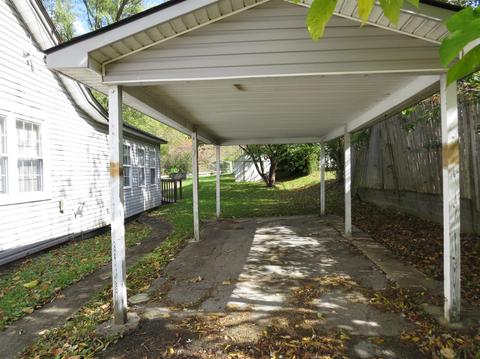 338 Poplar St, Benham, KY 40807 photo 49
