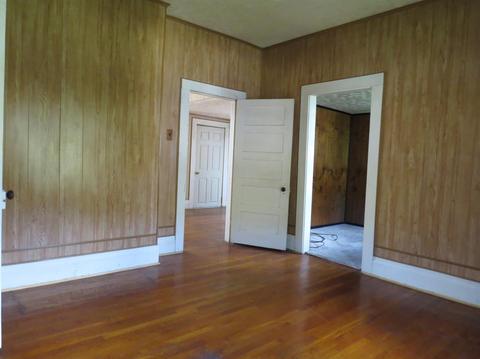 338 Poplar St, Benham, KY 40807 photo 35