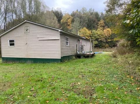 3375 Devils Fork Rd, Sandy Hook, KY 41171 photo 8