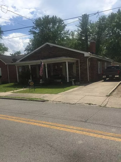 324 Hamlin St, Corbin, KY 40701 photo 1
