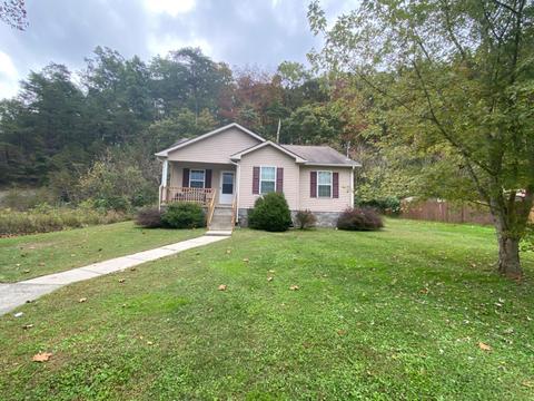 30 Brown St, Stanton, KY 40380 photo 3