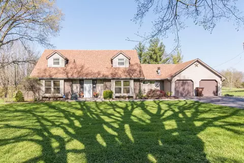 577 Lakeview Cir, Mount Sterling, KY 40353 photo 1