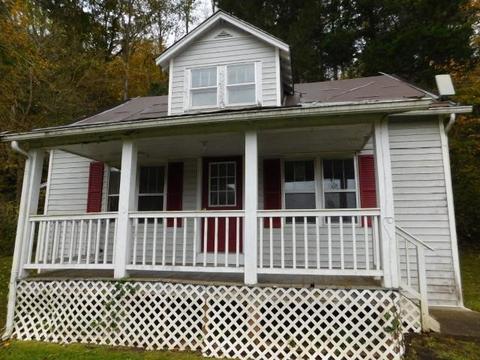365 S Fork Rd, Stanton, KY 40380 photo 1