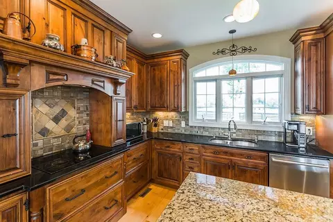 5295 Bryan Station Rd, Paris, KY 40361 photo 8