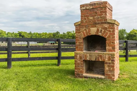 5295 Bryan Station Rd, Paris, KY 40361 photo 47