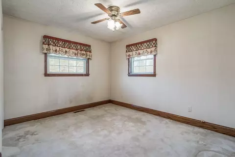 444 Skaggs Rd, Morehead, KY 40351 photo 12