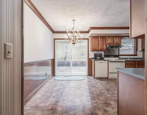 444 Skaggs Rd, Morehead, KY 40351 photo 6
