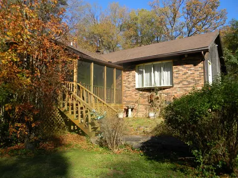 250 Riva Ridge Trl, Corbin, KY 40701 photo 1