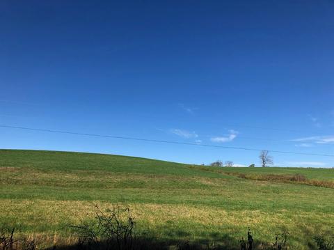 8 Poor House Rd, Lancaster, KY 40444