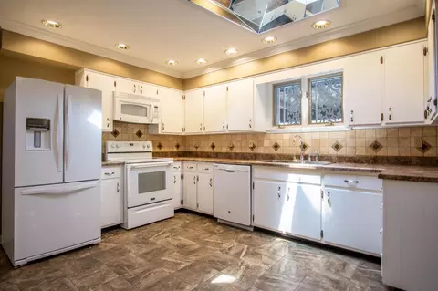 141 Bottom St, Corbin, KY 40701 photo 3