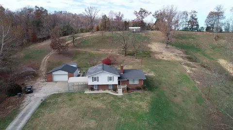 141 Bottom St, Corbin, KY 40701 photo 2