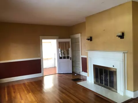 202 Covington Ave, Springfield, KY 40069 photo 9