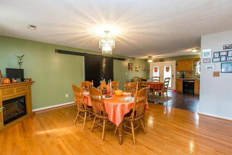 2065 Buckeye Rd, Lancaster, KY 40444 photo 8