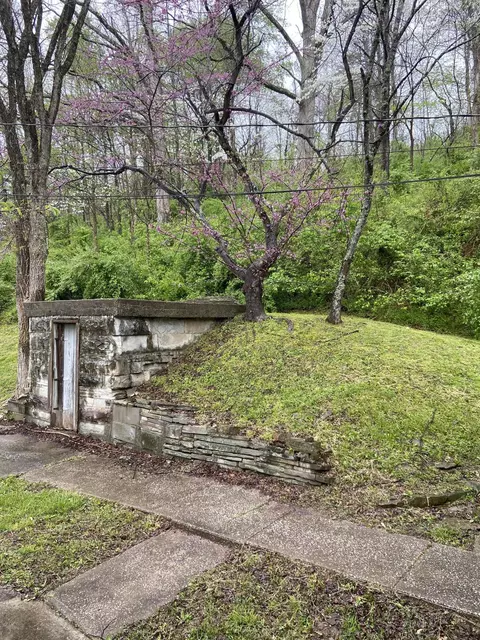 310 Freestone Rd, Morehead, KY 40351 photo 8