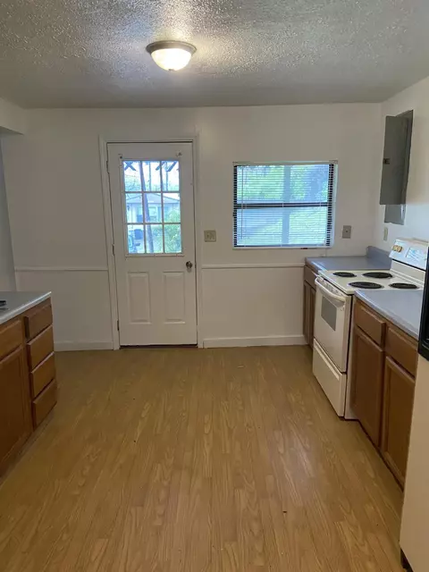 310 Freestone Rd, Morehead, KY 40351 photo 3