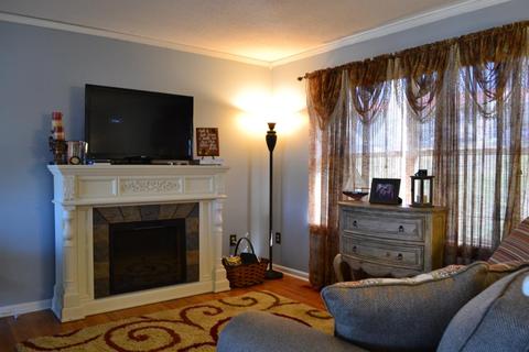 212 Hatfield St, Corbin, KY 40701 photo 7