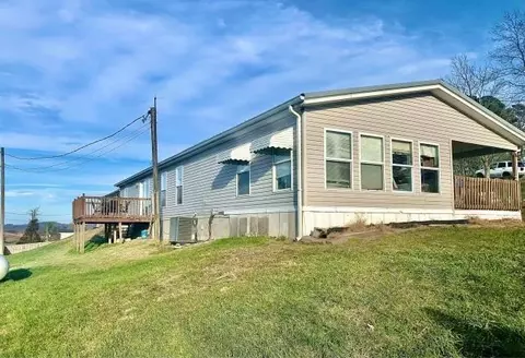 141 Wells Dr, Corbin, KY 40701 photo 9