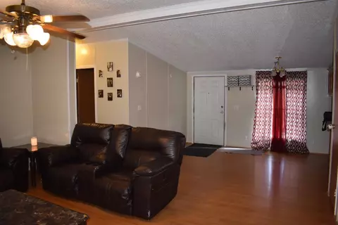141 Wells Dr, Corbin, KY 40701 photo 17
