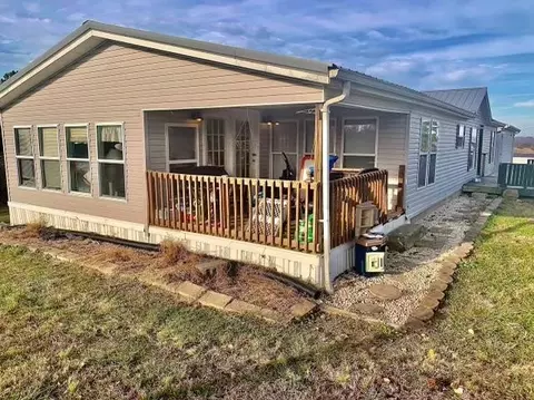 141 Wells Dr, Corbin, KY 40701 photo 8