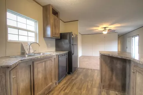 863 Stoney Fork Rd, Corbin, KY 40701 photo 7
