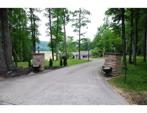 40 The Lane Ln, Morehead, KY 40351 photo 3