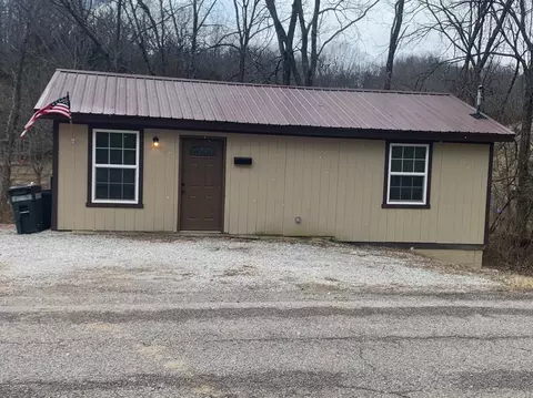 355 Graefenburg Rd, Waddy, KY 40076 photo 4