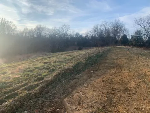 355 Graefenburg Rd, Waddy, KY 40076 photo 40