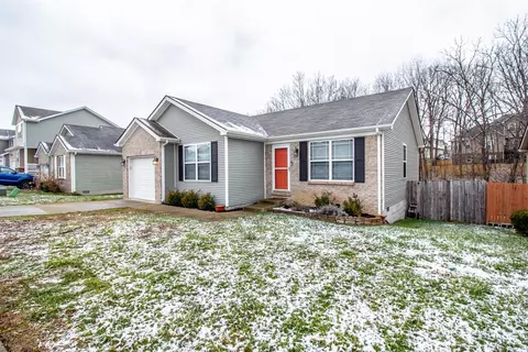 121 Cornwallis Dr, Georgetown, KY 40324 photo 2