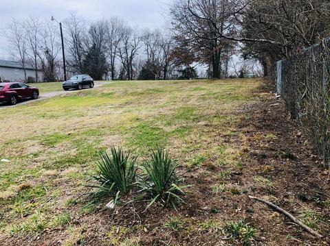 192 E Haiti Rd, Berea, KY 40403 photo 1
