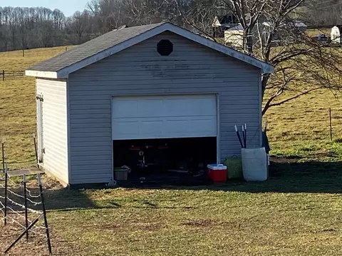 1464 Estill Hackney Rd, Eubank, KY 42567 photo 15