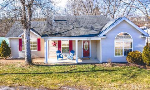 2106 Dreyfus Rd, Waco, KY 40385 photo 1
