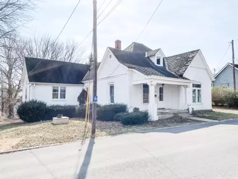 330 E Chestnut St, Carlisle, KY 40311 photo 3