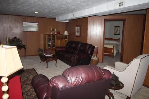 1035 Maple, Stanton, KY 40380 photo 35