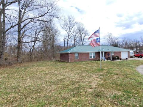 205 Rucker Ct, Berea, KY 40403 photo 2
