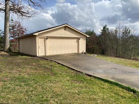 186 Springfield Dr, Corbin, KY 40701 photo 5