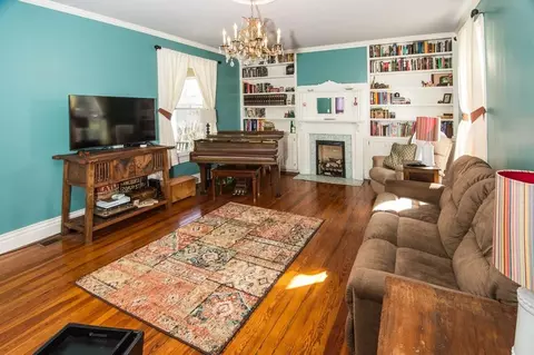 511 W Main St, Georgetown, KY 40324 photo 5