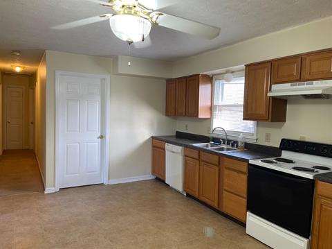 112 Washington Dr, Richmond, KY 40475 photo 5